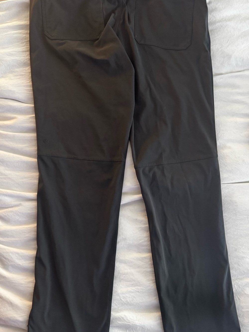 Lululemon Men’s ABC 5-Pocket Pants Black/Charcoal